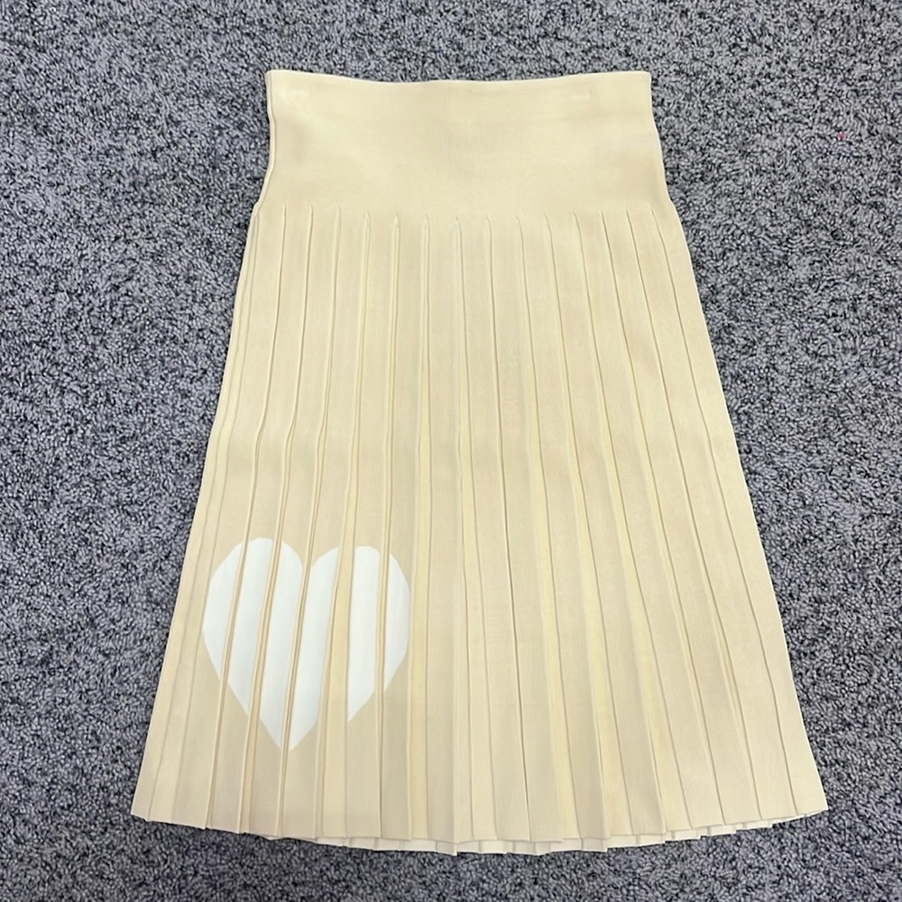 Aleeza Paris Pleated Heart Skirt